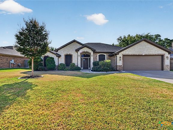 2nd image of 2936 Presidio Cir