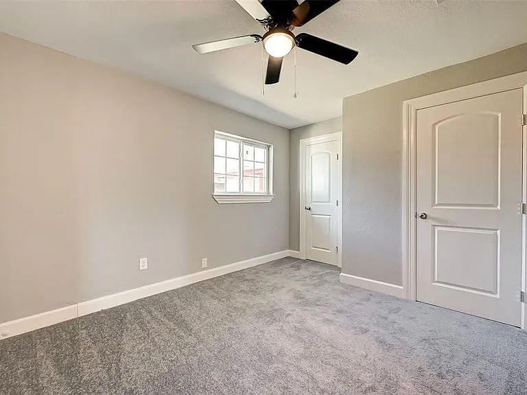 8915 Klondike St — Photo 13