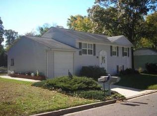 721 215th St, Pasadena, MD 21122