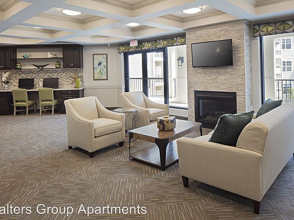 5th image of 2121 Massachusetts Ave APT 106