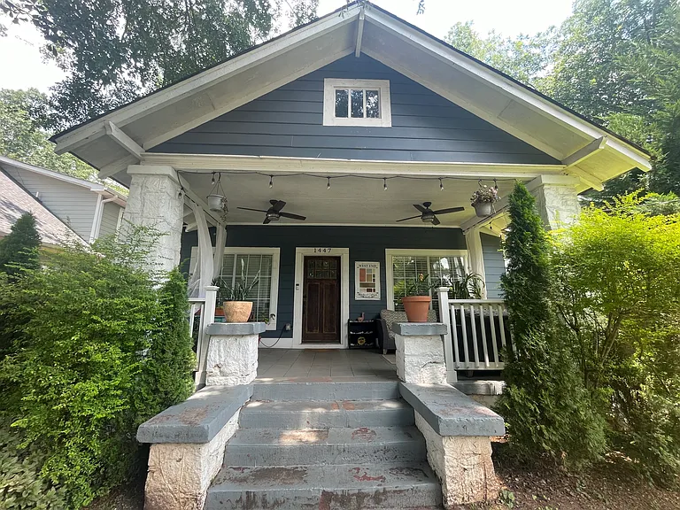 1447 Beecher St SW — Photo 16