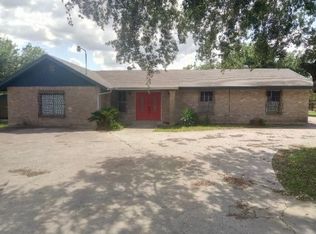 821 N Alamo Rd, Alamo, TX 78516