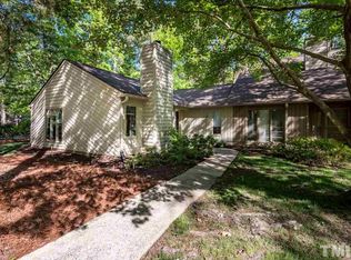 101 Greenmeadow Ln, Chapel Hill, NC 27514