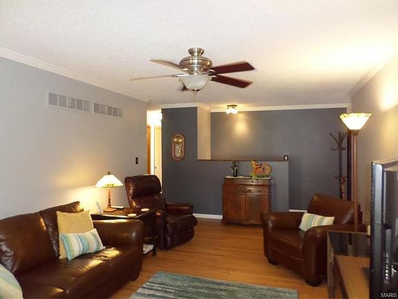 2nd image of 3500 Sunland Garden Ct