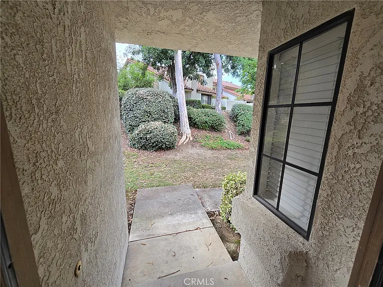 1405 Bodega Way #1 — Photo 3