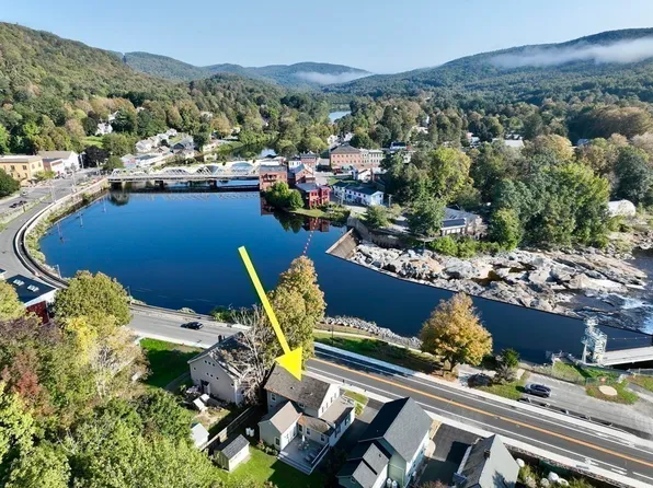 24 Conway St, Shelburne Falls, MA 01370