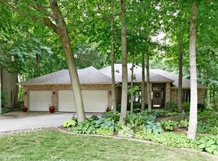 16554 Winding Creek Rd, Plainfield, IL 60586