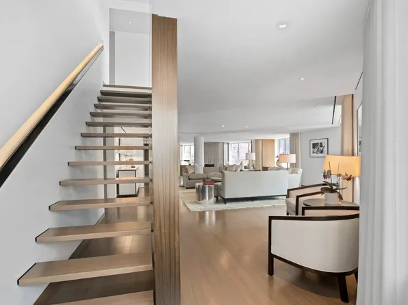 799 Park Avenue image 11 of 20