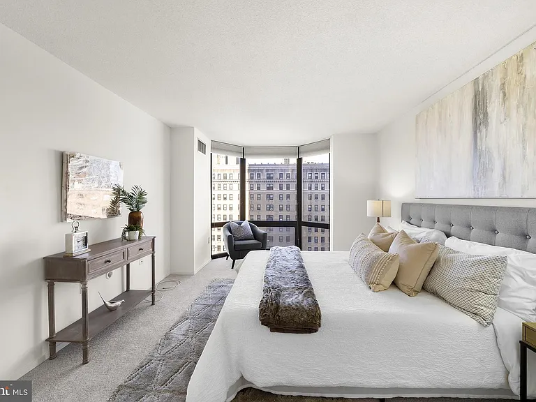 2018 Walnut St #32-16J — Photo 13