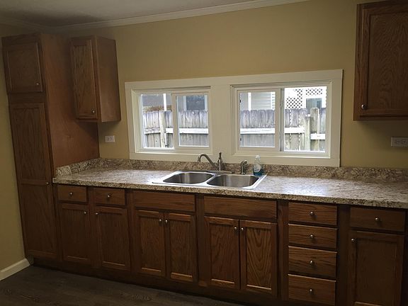 4th image of 148 Palm Ave