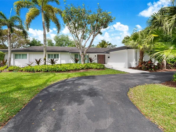 10330 SW 71st Ave, Pinecrest, FL 33156