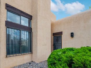 10265 Las Casitas Ct NE, Albuquerque, NM 87111