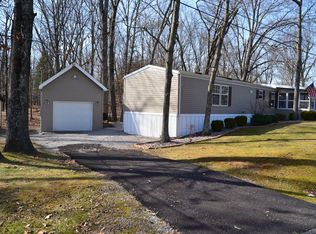 164 Green Meadow Rd, Perry Park, KY 40363