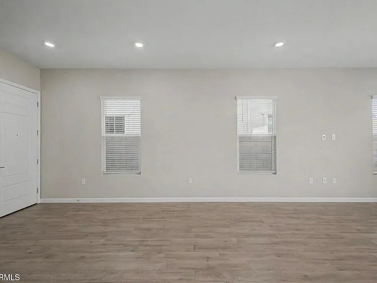 5016 E Gallop Way — Photo 34