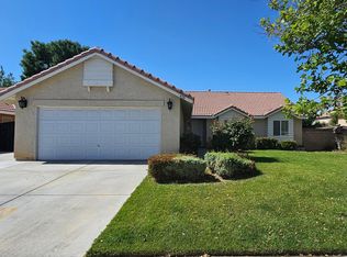 424 E Avenue J11, Lancaster, CA 93535