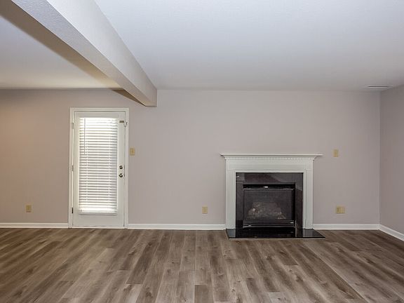 4th image of 1425 Tygress St