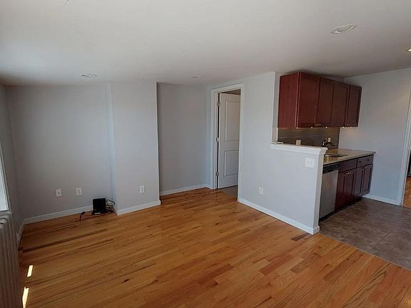 5th image of 1807 E Passyunk Ave APT 3
