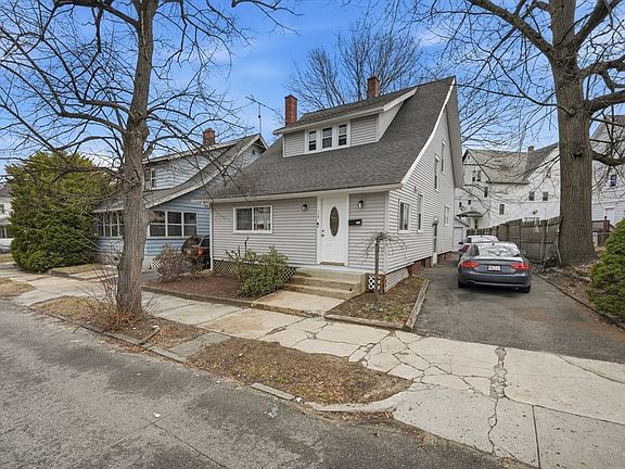 2nd image of 115 Pasadena St