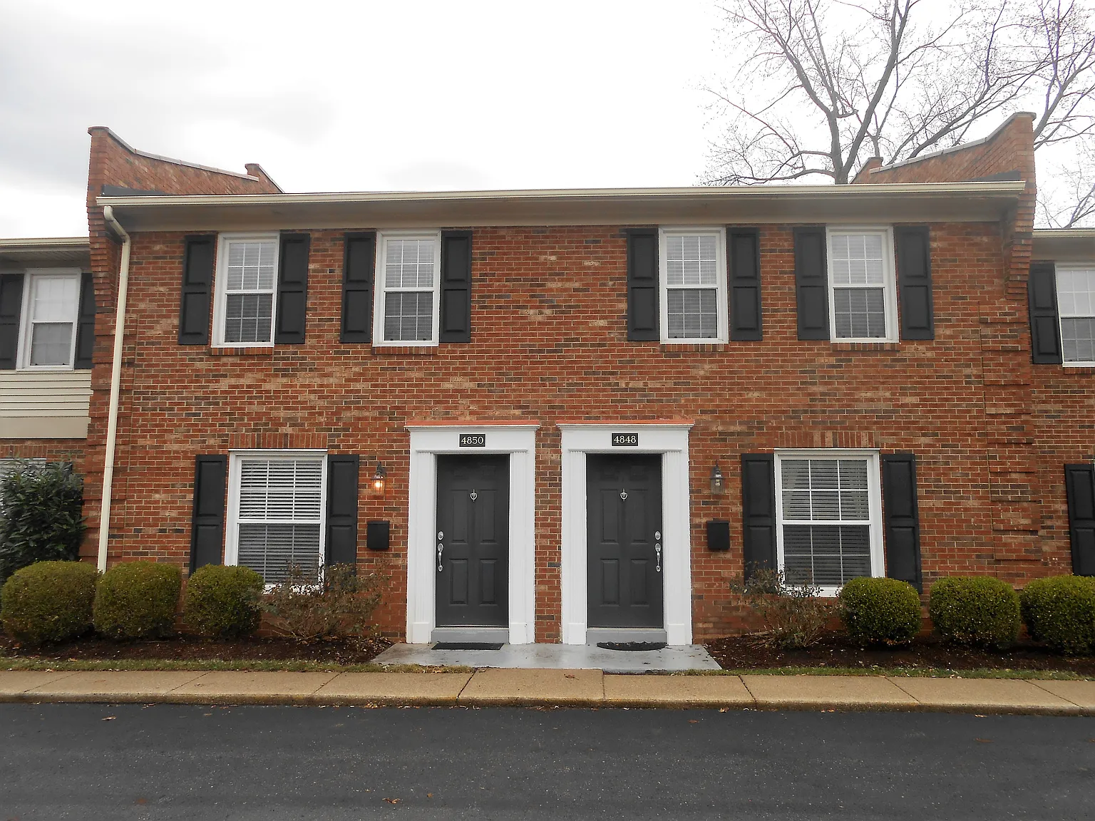 4850 Westport Rd photo 1
