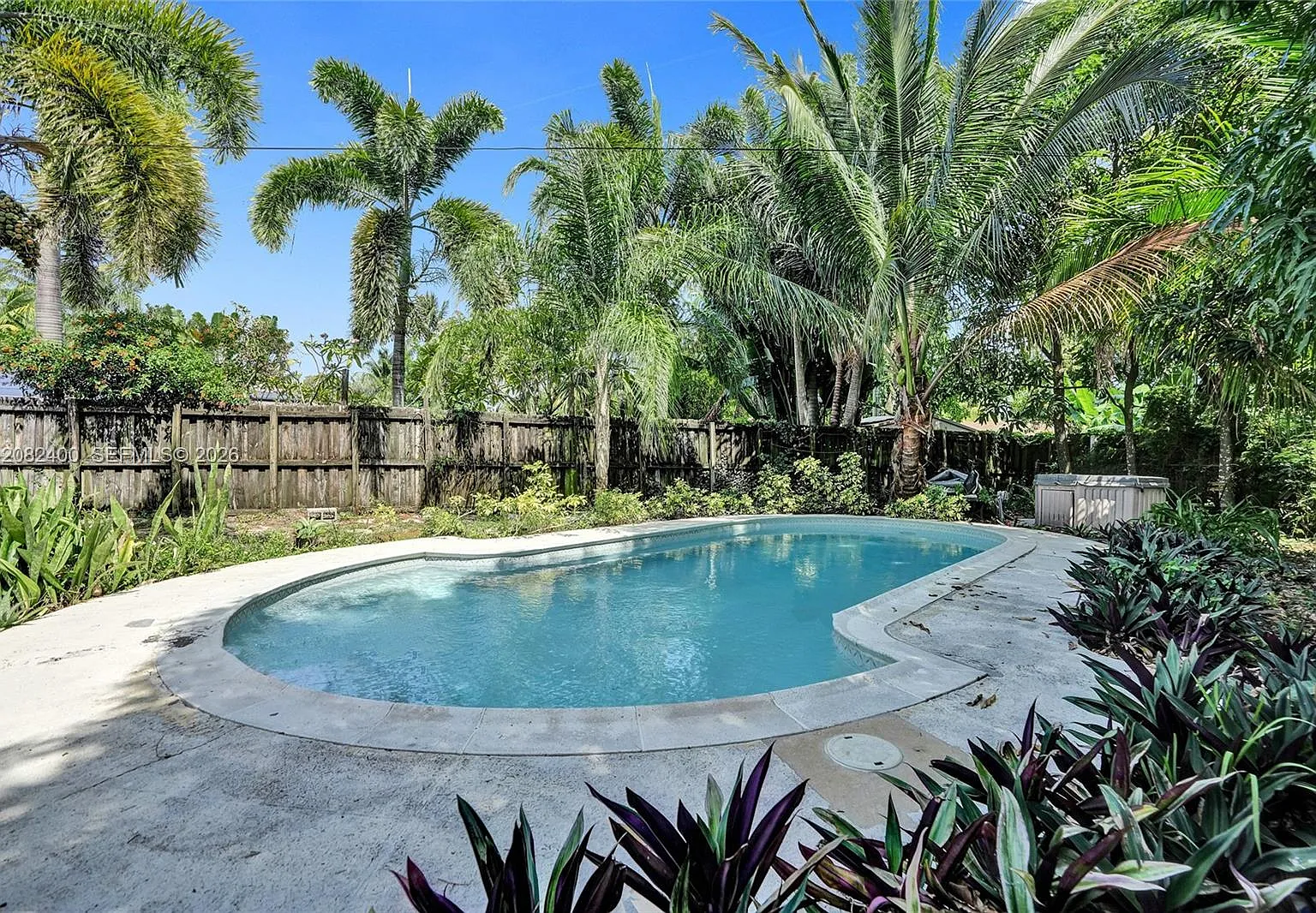 Lauderdale Villas — Photo 4