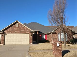 809 Regiment Way #SINGLE, Yukon, OK 73099