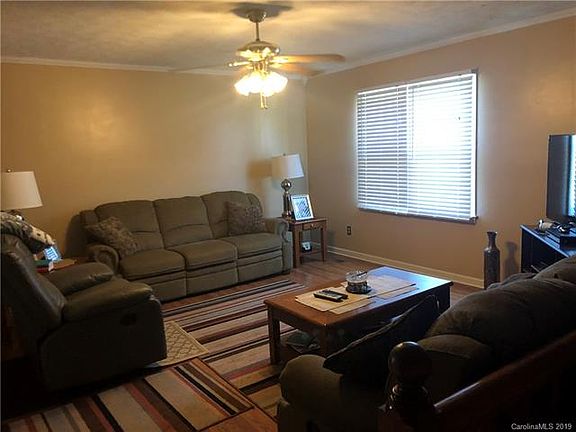 5th image of 3040 Morning Dove Dr
