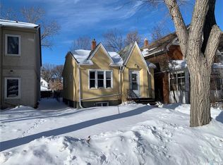 1926 Ottawa St, Regina, SK S4P 1P6