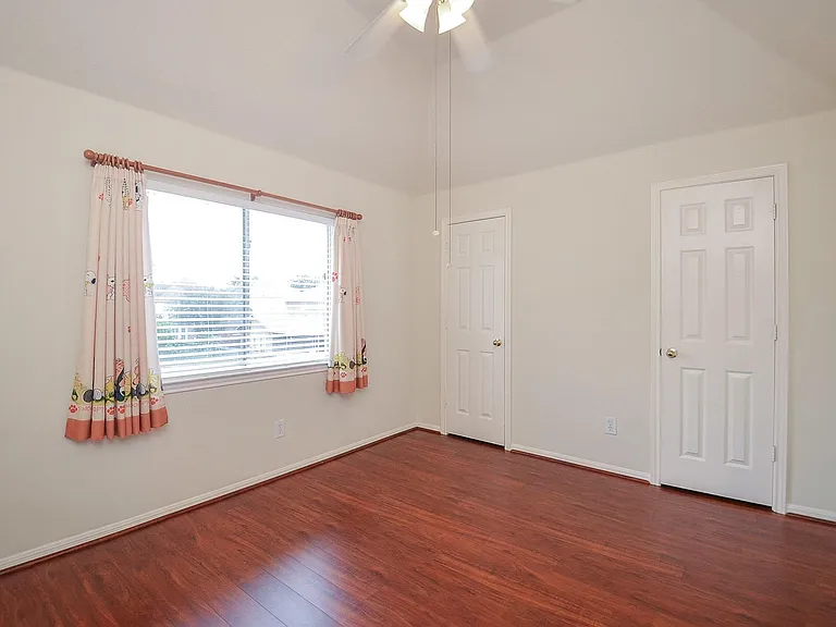 2715 Sunnycreek Ln — Photo 15
