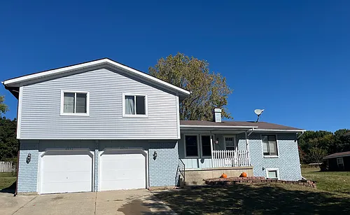 4890 Stauffer Ave SE Photo 1
