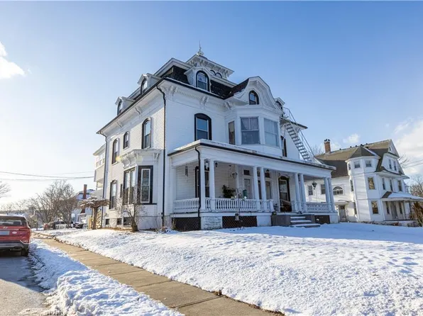 274 Harris Ave, Woonsocket, RI 02895
