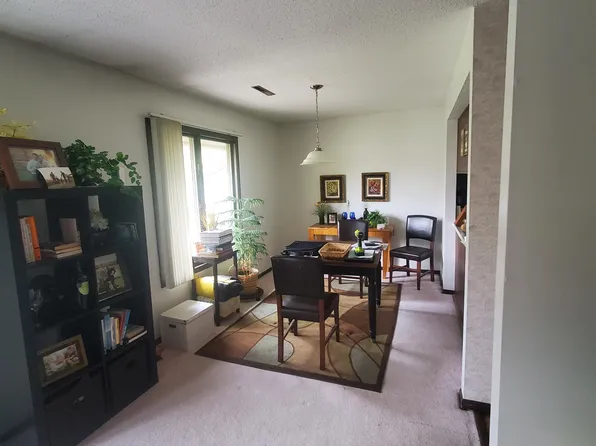2675 Tech Dr, Bettendorf, IA