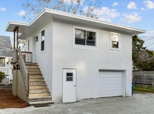 1409 1/2 Evans St #1/2, Morehead City, NC 28557