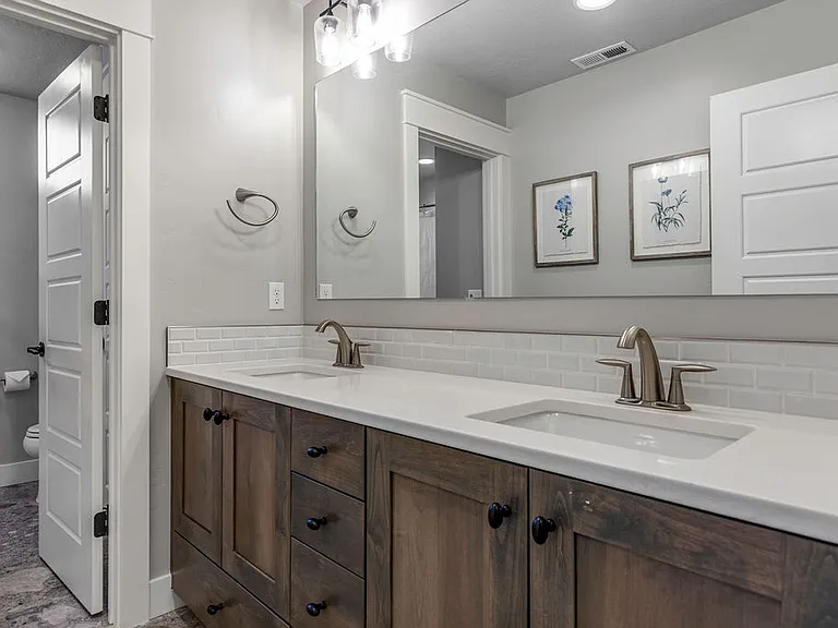 3419 E Rincon St — Photo 46