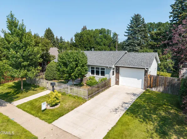 1219 N Mandan St, Bismarck, ND 58501
