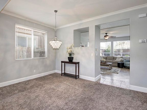5th image of 5498 Dunlay Dr