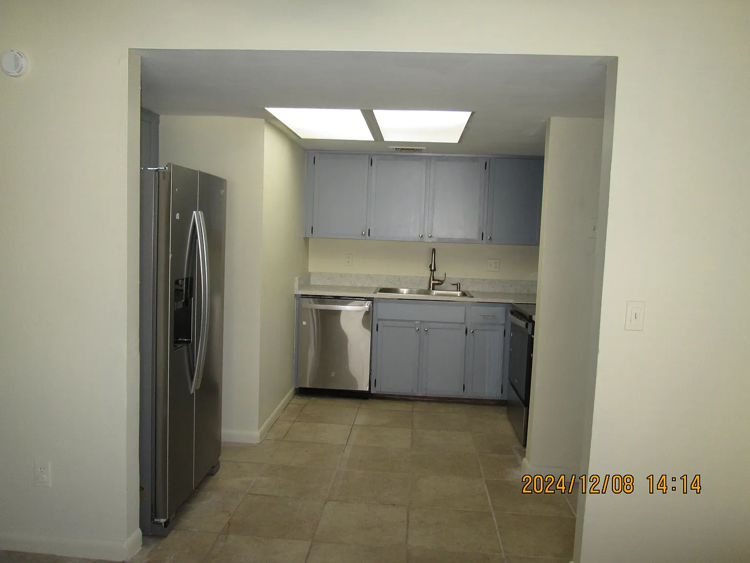 3 bed, 1300 sqft, $2,100 — Photo 4