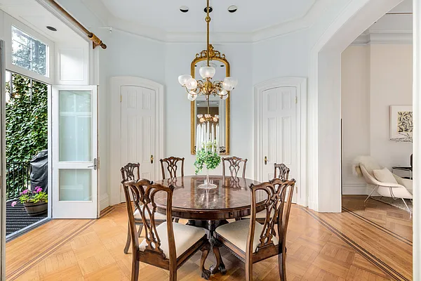 Sold by Douglas Elliman | media 4