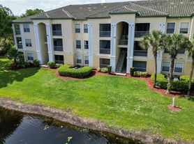 8913 Legacy Ct, Kissimmee, FL