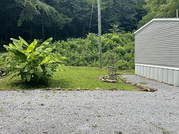 3rd image of 238 Coal Stone Branch Rd