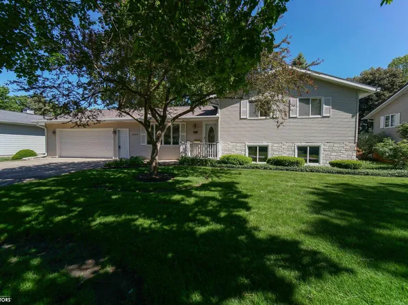 1205 4th Ave, Ackley, IA 50601