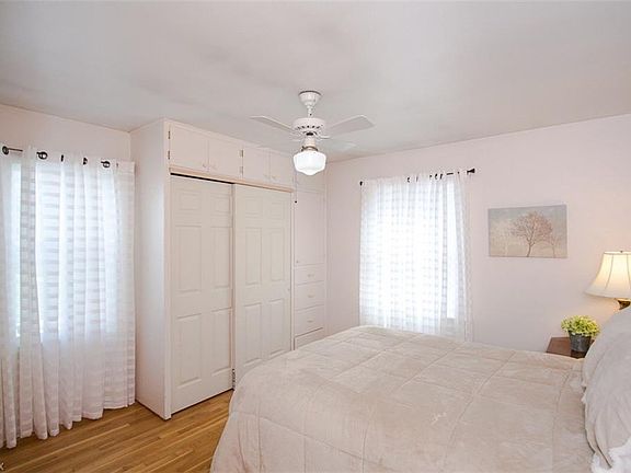 5th image of 362 Aqueduct St