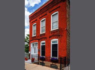 1620 W Blackhawk St, Chicago, IL 60622