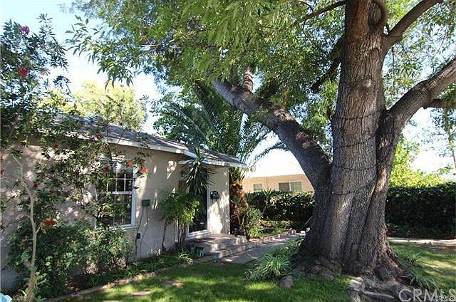 1st image of 5622 Riverton Ave #1/2