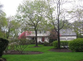 55 Lantern Ln, Needham, MA 02492