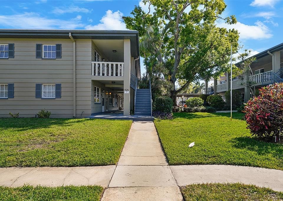 1st image of 426 32ND AVENUE N #102E