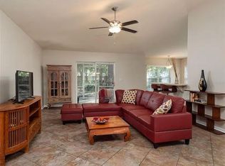 6609 SW 80th St, Gainesville, FL 32608