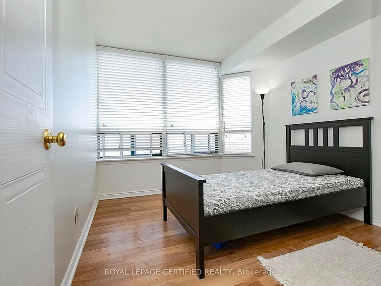 135 Hillcrest Ave #1605 — Photo 31