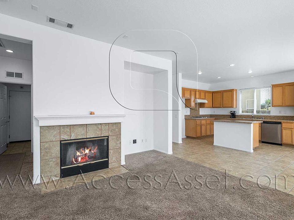 1st image of 13215 Yellowwood St