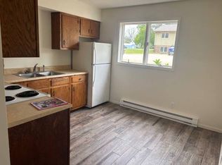 70536 County Road 388 APT 2, South Haven, MI 49090