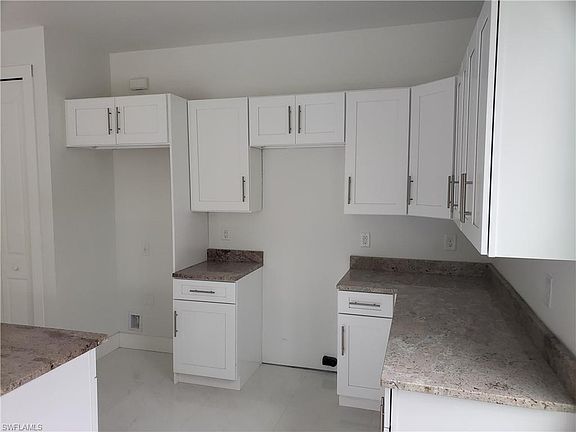 4th image of 2635 54th Ave NE